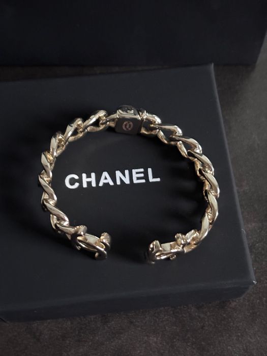 Piękna bransoletka Chanel