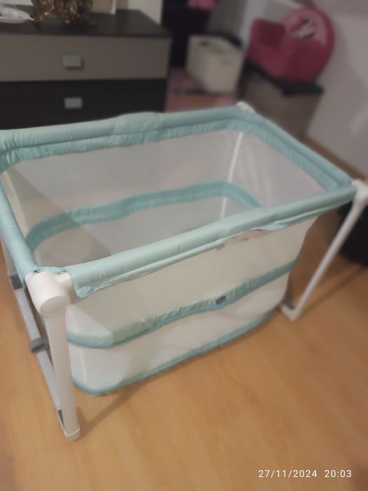 Berço Chicco azul