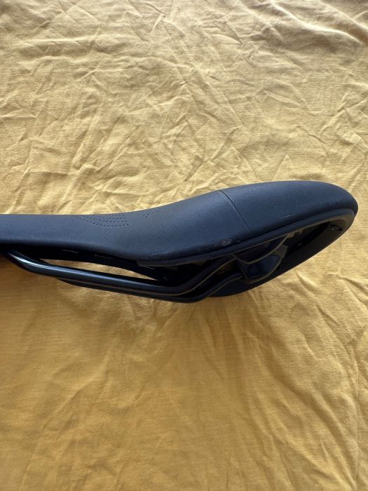 Низькопрофільне велосидіння Selle Royal