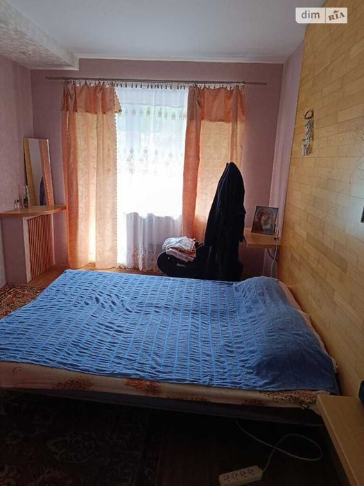 Продається 3-кімнатна квартира Бородинський