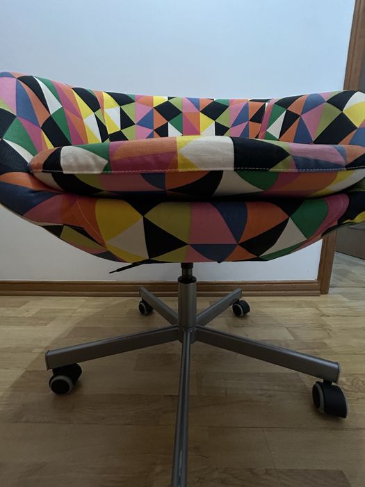 Mobiliário de quarto (dupla cama+secretária+cadeira)