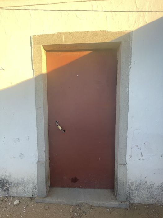 Pedras antigas ,retirada de uma casa de 1926