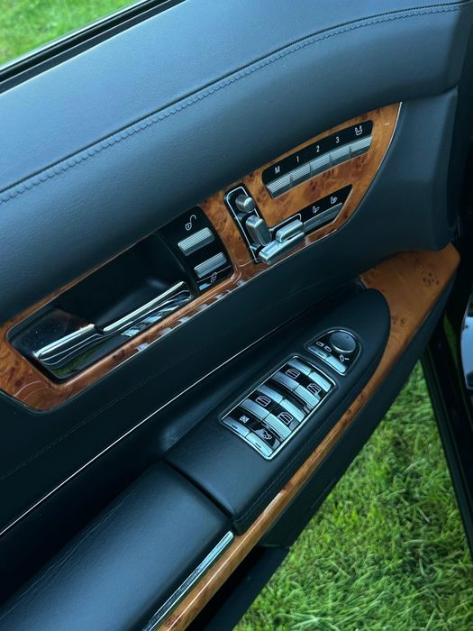 Mercedes CL 600 V12 super stan