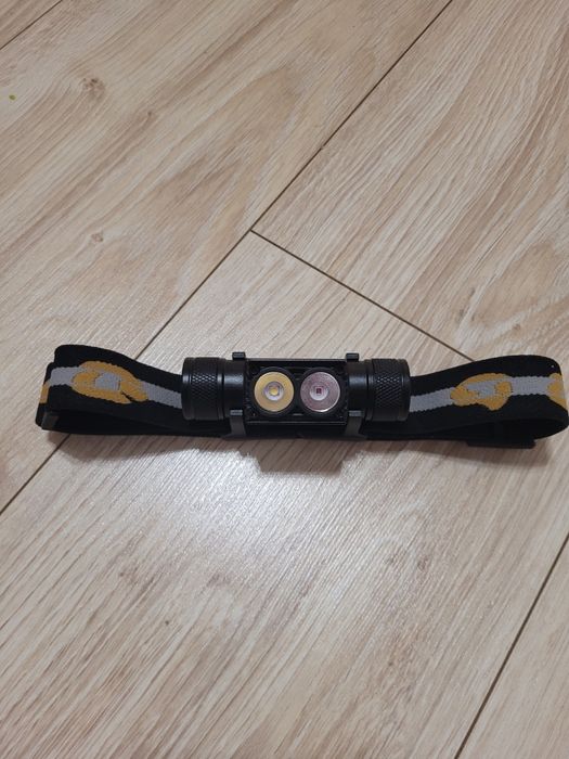 Latarka czołowa Sofirn D25LR