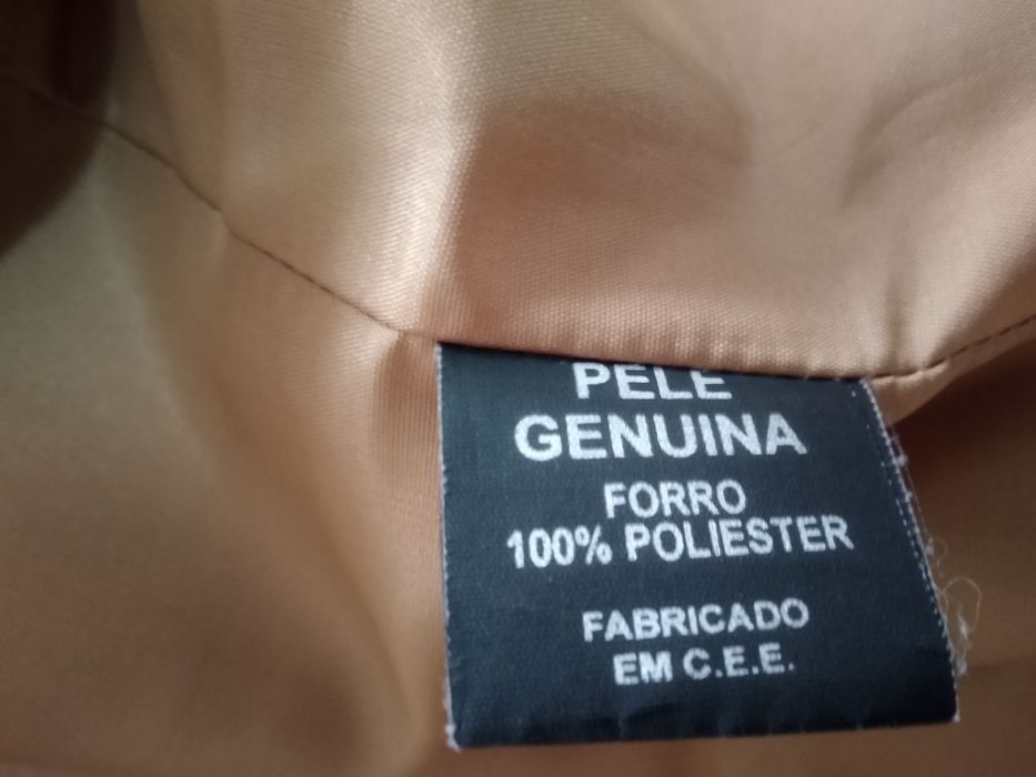 Casaco em pele genuína