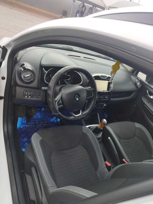 Renault Clio Sport Tourer DCI