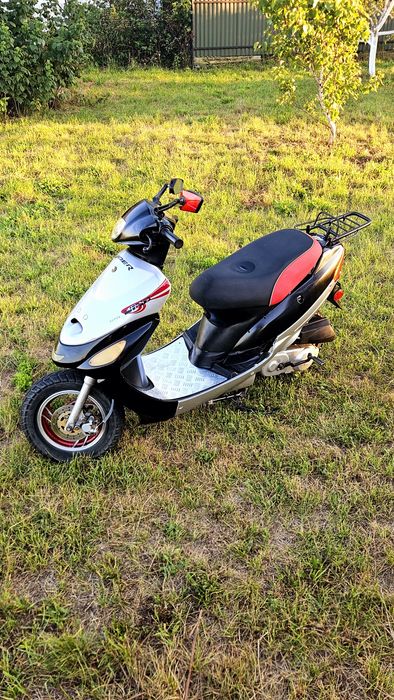 Скутер Viper wind 50cc +торг