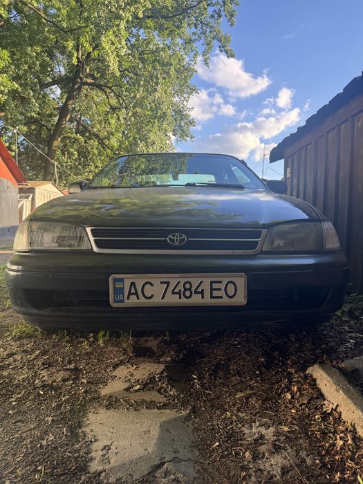 Toyota Carina E 1.6 бензин 1994 рік