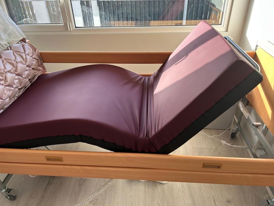 Cama articulada elétrica Medley Ergo Invacare