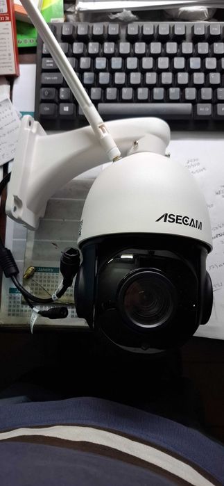 Câmara de Vigilância externa muito boa de preferencia para armazem.