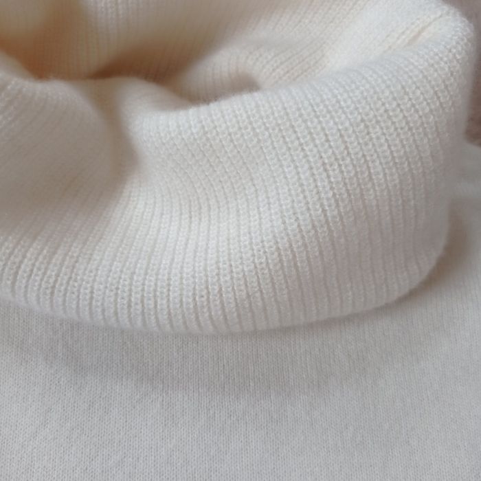 Светр  Uniqlo кашемір M