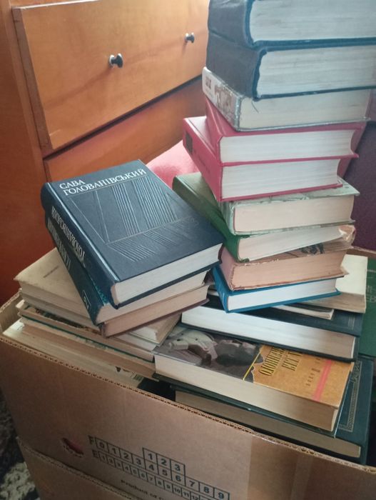 Книги ящики с советскими книгами