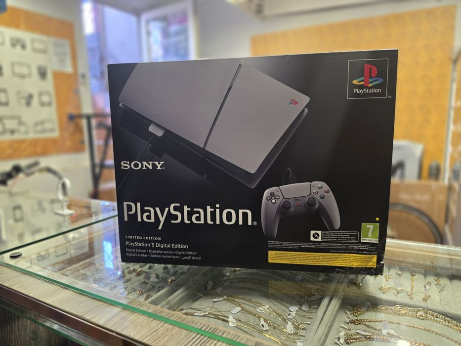 Nowa Ps5 Limited Edition 30Th Anniversary Digital od HaLoGsM Łódź