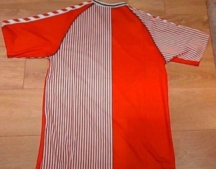 Camisola retro Dinamarca XL