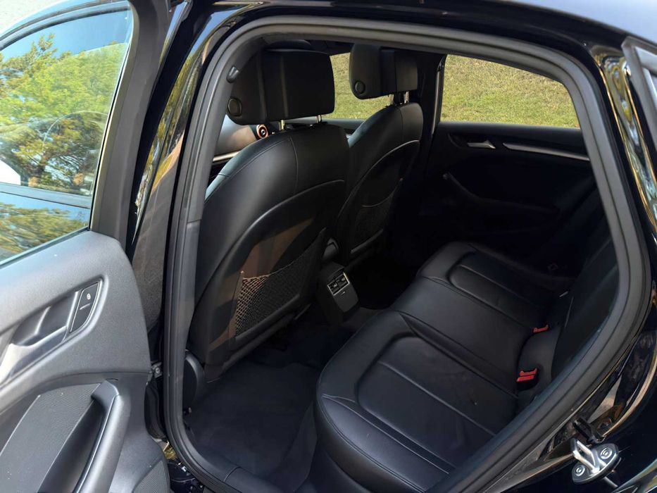 Audi A3 Premium      2015