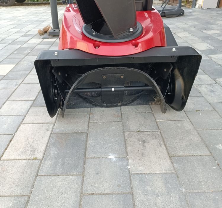 Odśnieżarka Canadiana silnik spalinowy rozruch elektryczny.Polecam