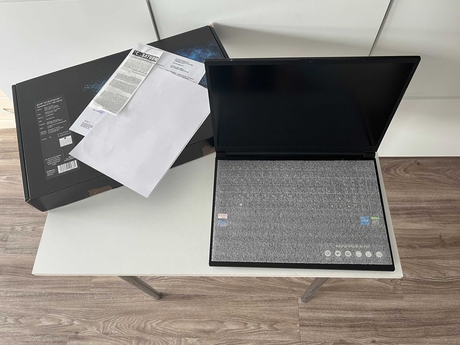 Ігровий ноутбук ERAZER Specialist P10 игровой НОВИЙ! Гарантия + ЧЕК !!