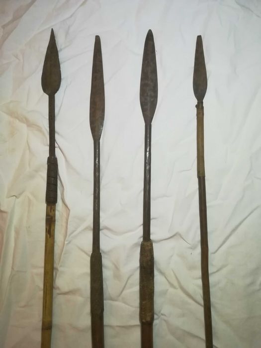 Lanças e flecha africana