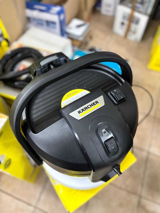 Миючий пилосос Karcher SE 4 Plus(1.081-170.0)