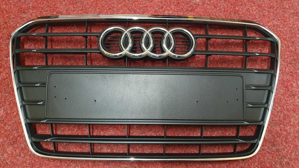 Grill atrapa Audi A 5 - 2013 rok. lift - oryginał.