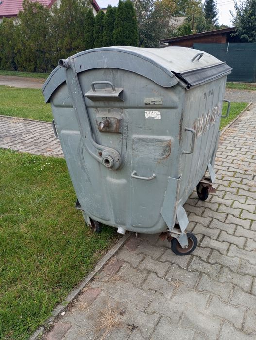 Kosz ocynkowany na popiół 1100 l