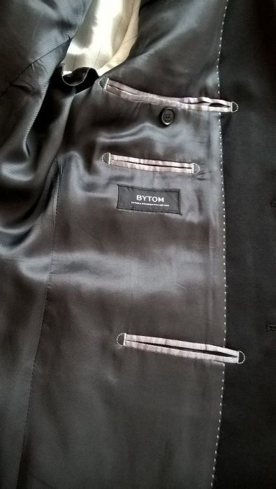 Garnitur firmy BYTOM