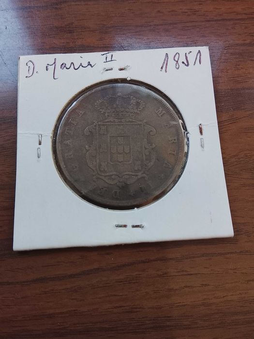 Moeda de X reis de 1851 de D. Maria II, em cobre