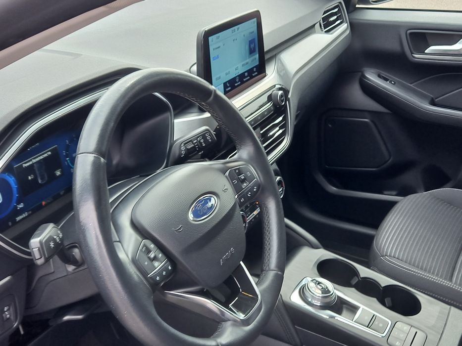 Продам Ford Kuga