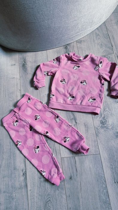 Костюм на флісі фірми PRIMARK 18-24міс (92р.)