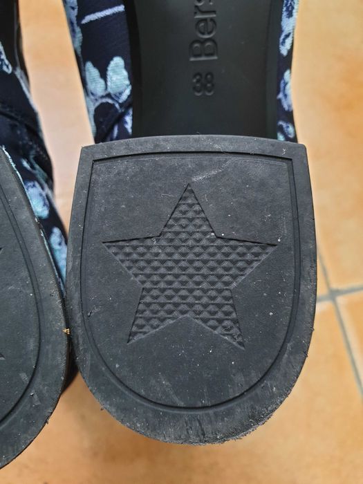 Botins Floridos Bershka