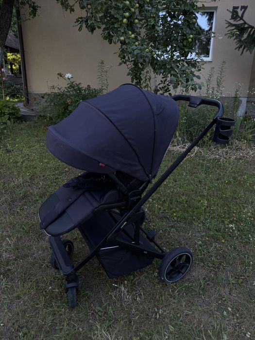 Прогулянкова коляска Carello Alfa