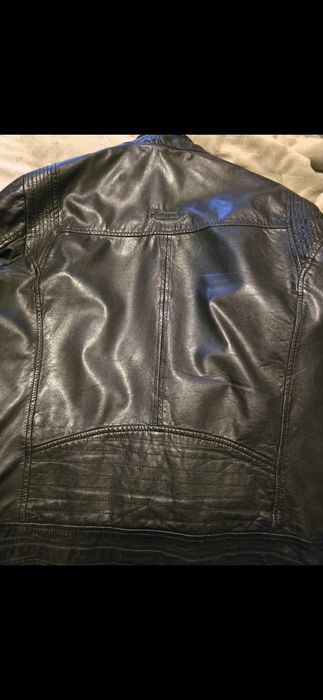 Casaco em pele da salsa