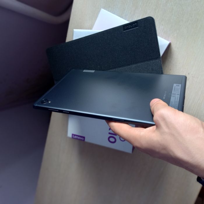 Планшет Lenovo Tab K10 4/64 LTE 10 дюймів