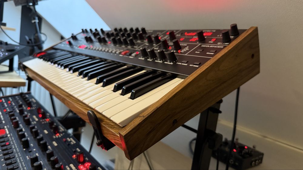 Sequential Trigon 6 - unikatowy egzemplarz z customowymi boczkami SE