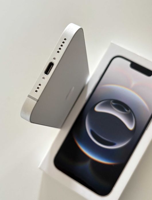 iPhone 16e 128Gb