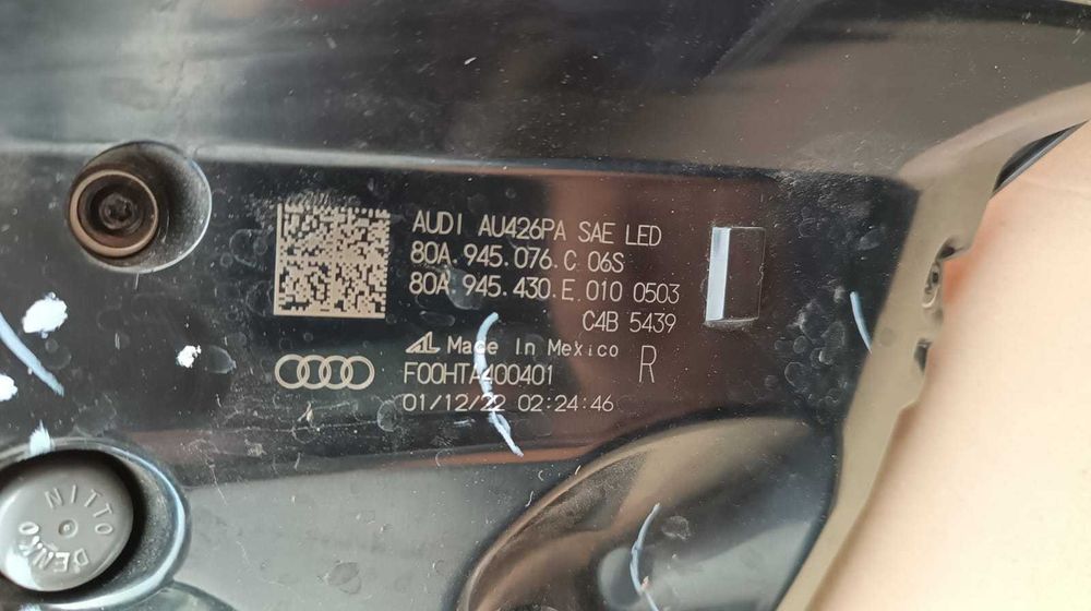 Задній правий ліхатр Audi Q5 FY 2022, USA