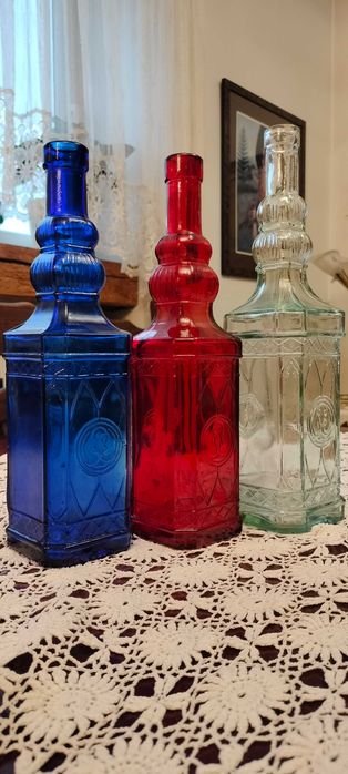 Sprzedam kolekcję butelek vintage