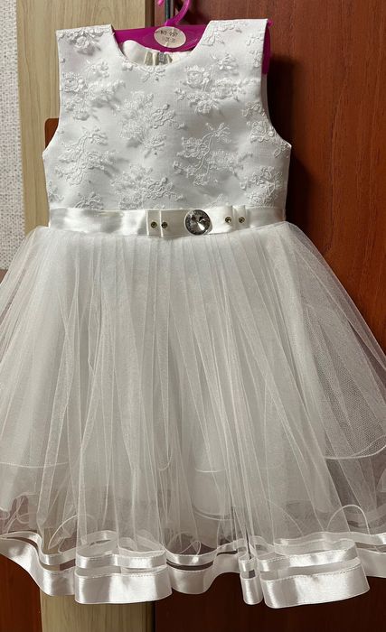 Сукня на дівчинку, на 3 рочки