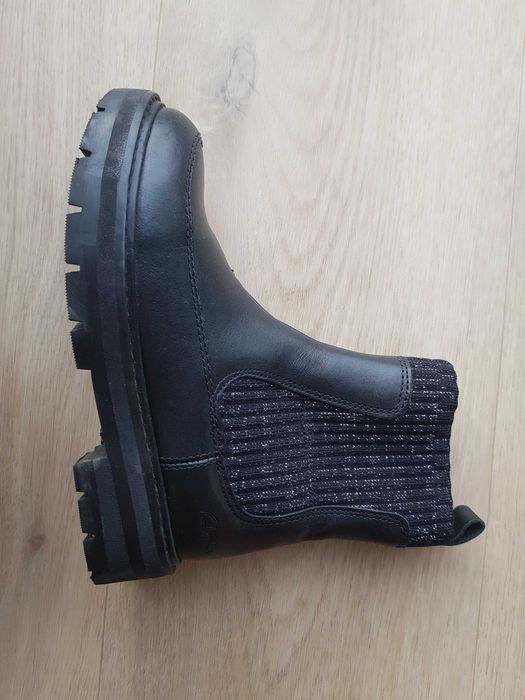 Buty zimowe kozaki 28 dziewczęce Clarks