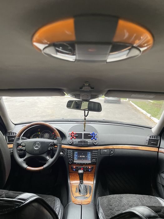 Mercedes-Benz E-Class 2007