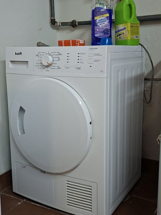 Máquina de Secar Roupa Kunft de Condensação