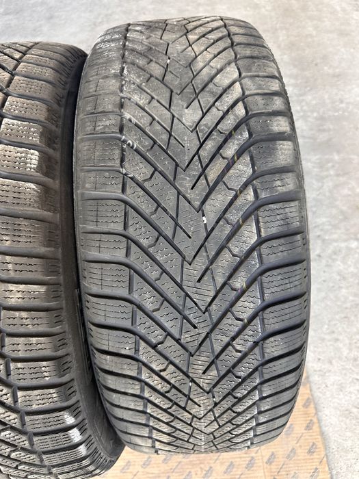 Резина зимная.   Pirelli.   235.55.19   Britain