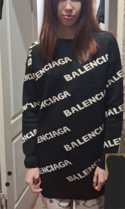 Свитер удлинённый  Balenciaga
