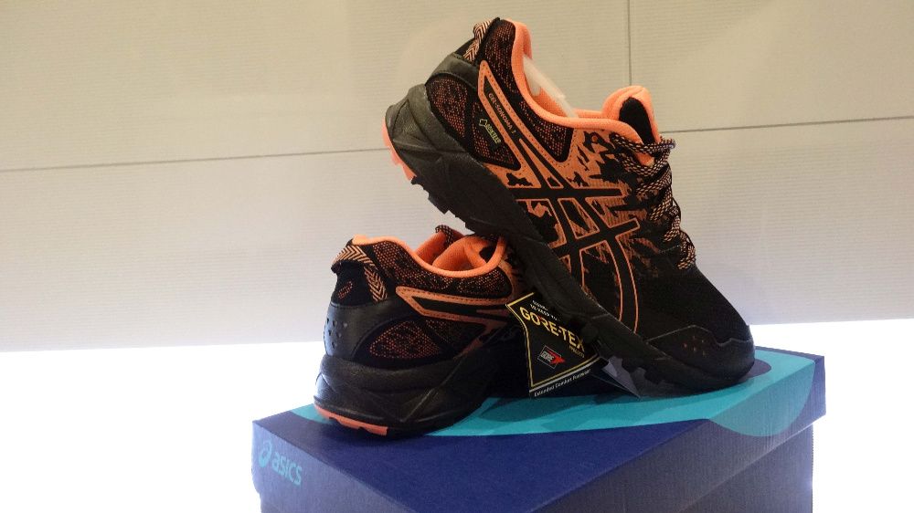 Asics Gel-Sonoma 3 G-TX T777N-9006 R39 24,5cm