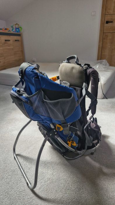 Nosidełko turystyczne na stelażu Deuter Kid Comfort II