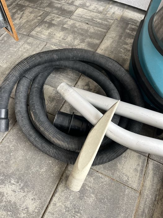 odkurzacz makita vc3210lxi profesionalny