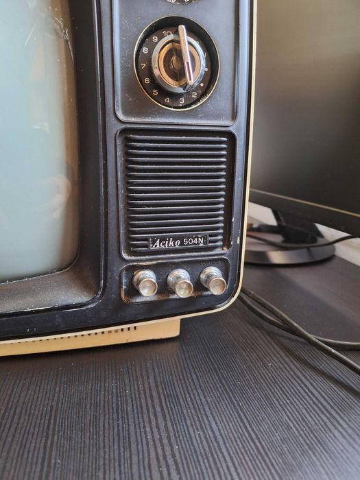 TV Vintage (Aciko TV-504N)