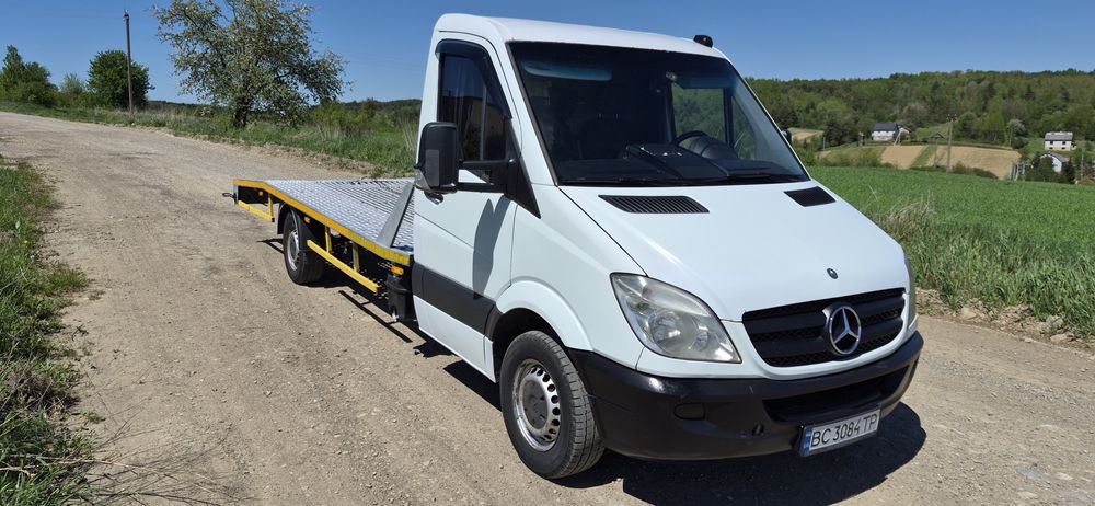 Евакуатор Sprinter 315