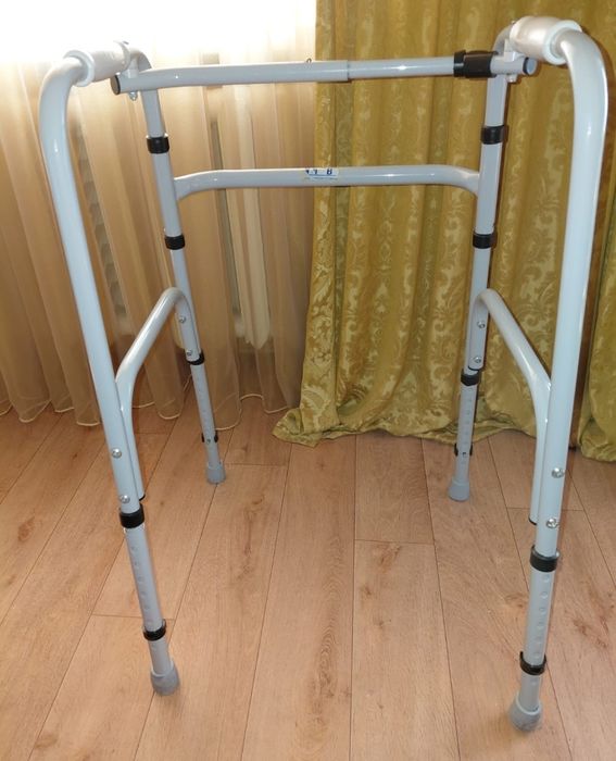 Ходунки для взрослых