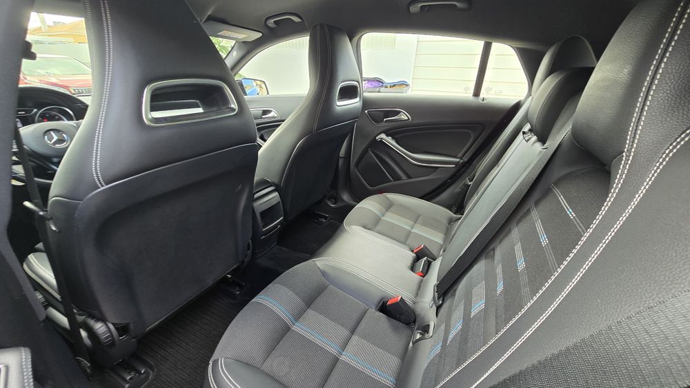 Mercedes-Benz CLA 200 — fotografia 6